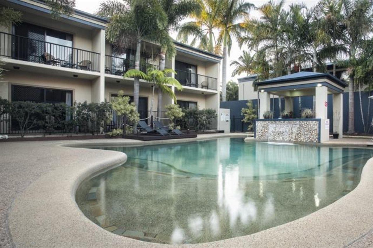 Coral Cay Resort Mackay Bagian luar foto