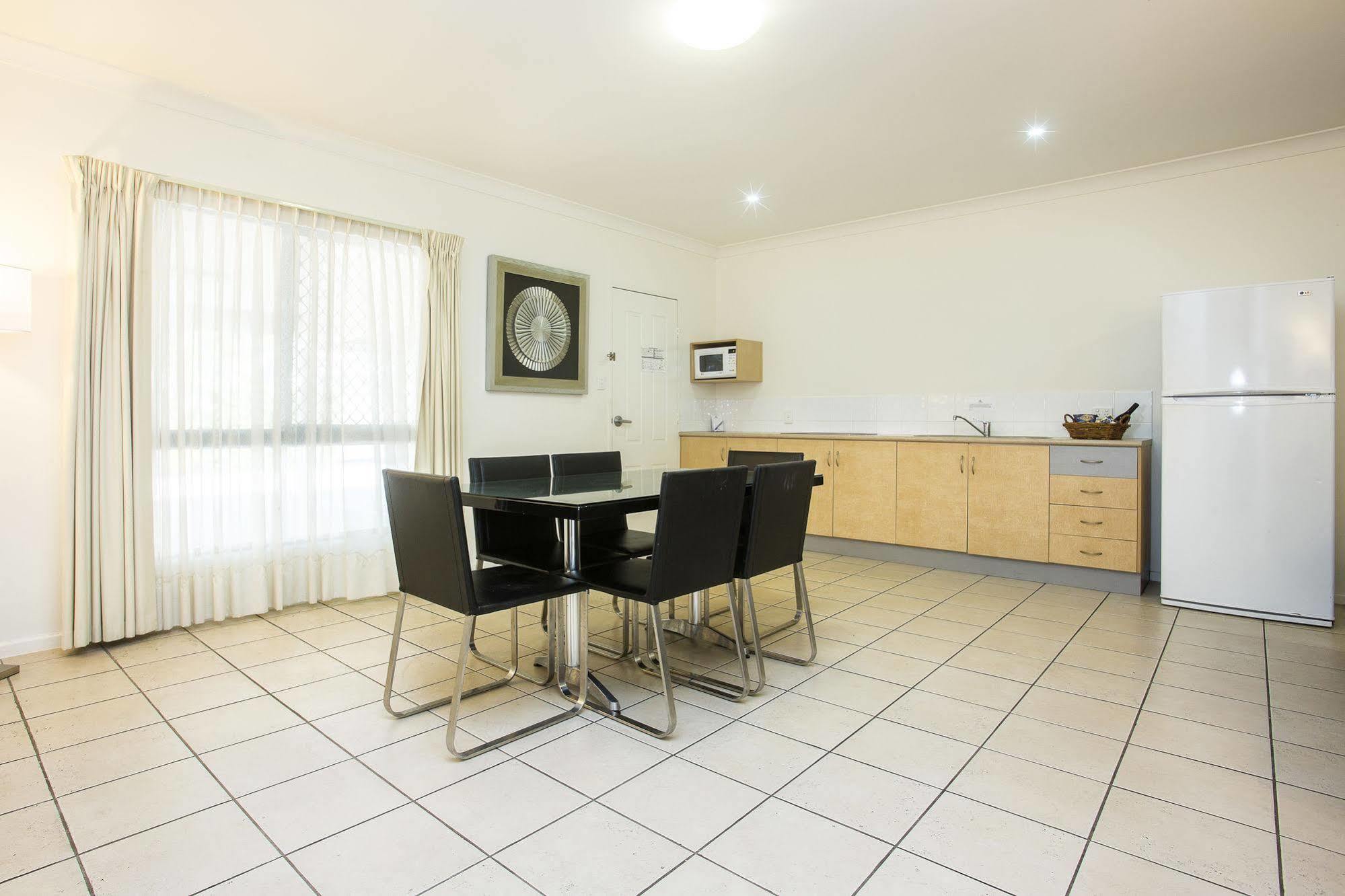 Coral Cay Resort Mackay Bagian luar foto
